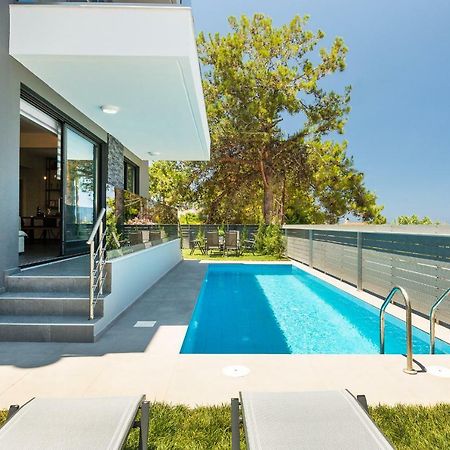 Nisos Villa, Pool & Heated Spawhirlpool, Walking To Beach, By Thinkvilla Sfáka Екстериор снимка